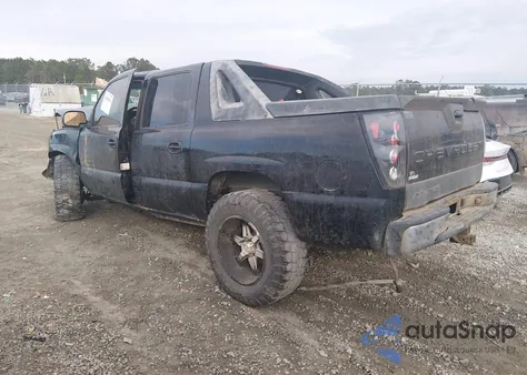 2005 Chevrolet Avalanche 1500 Z66 из США, поврежденный, VIN 3GNEC12Z75G246701
